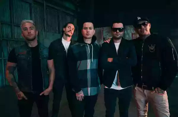 Hollywood Undead