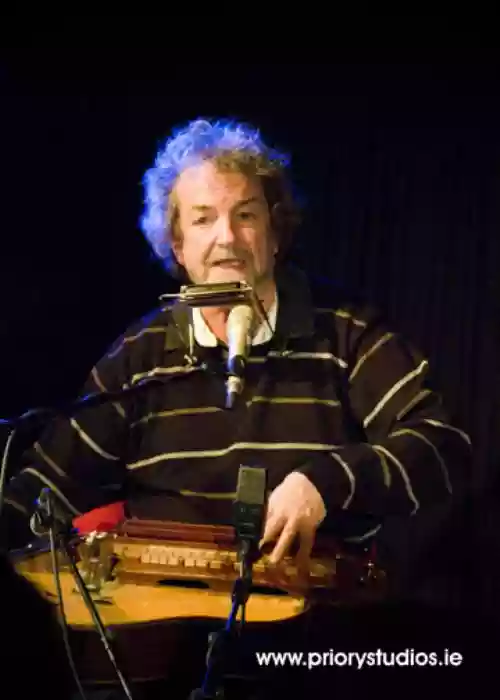 Andy Irvine