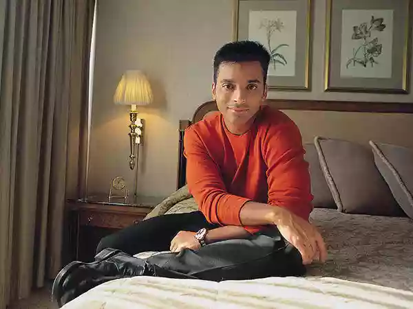 Jon Secada