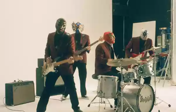 Los Straitjackets