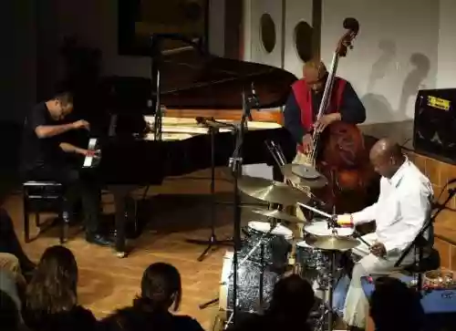 Matthew Shipp Trio