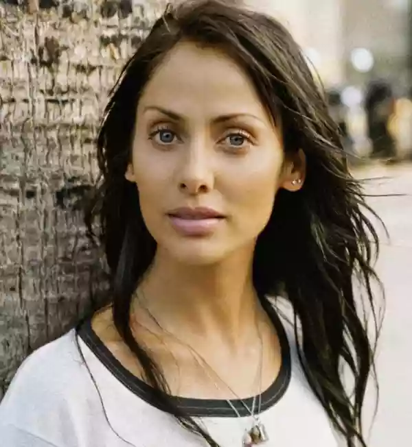 Natalie Imbruglia