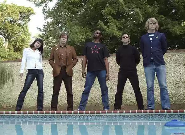 The Dirtbombs