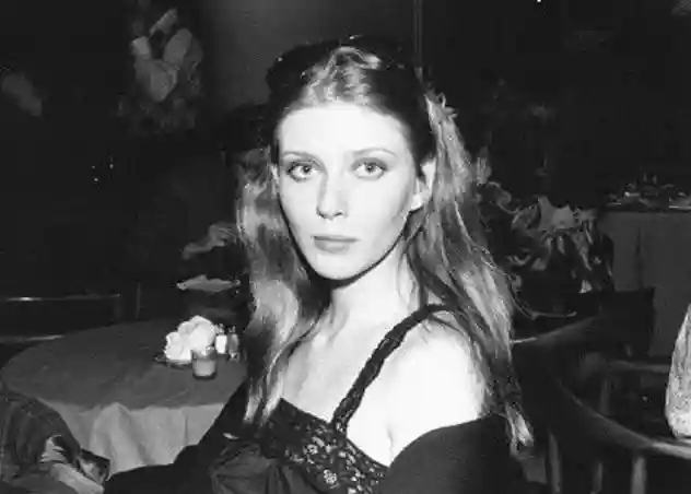Bebe Buell