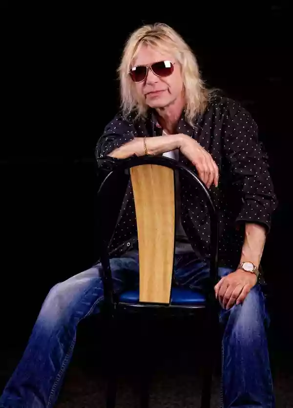 Bob Catley