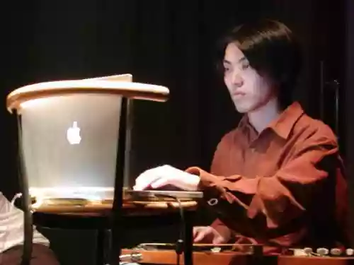 Taku Unami