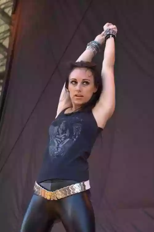 Lauren Harris