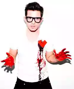Simon Curtis