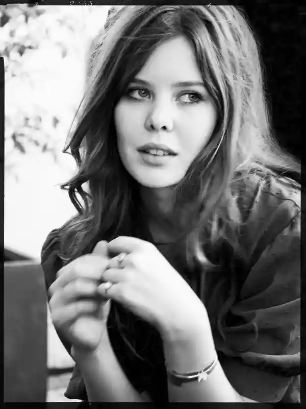 Lou Lesage