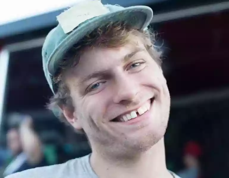 Mac DeMarco