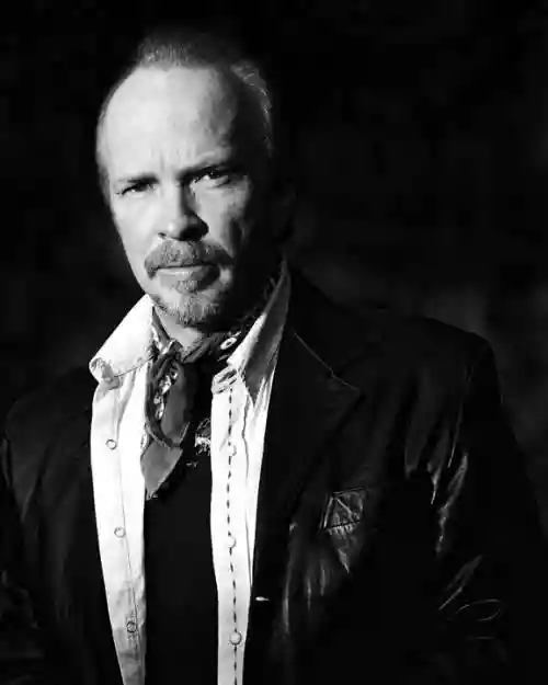 Dave Alvin