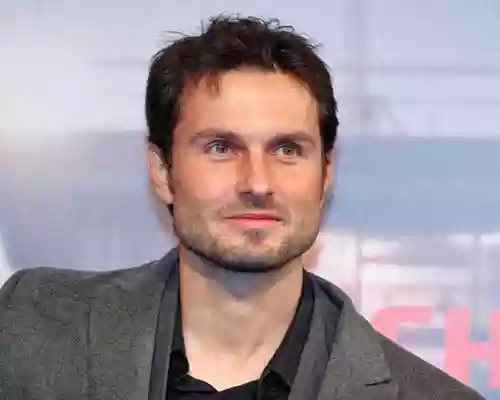 Simon Verhoeven