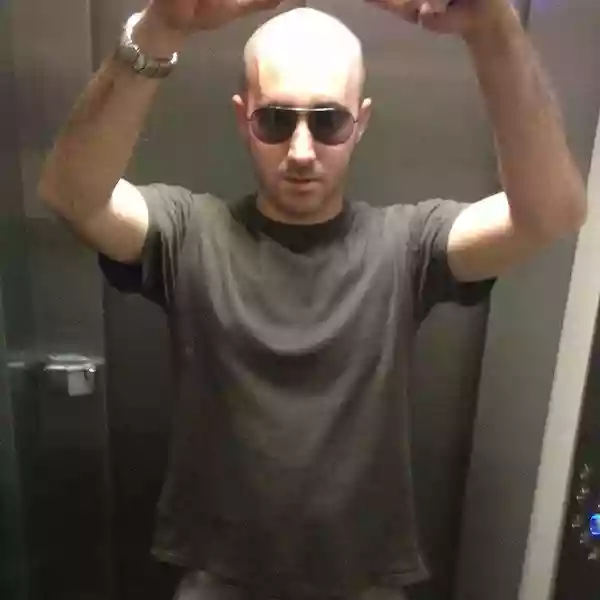 Gas