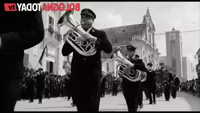 Ingrandisci questa immagine