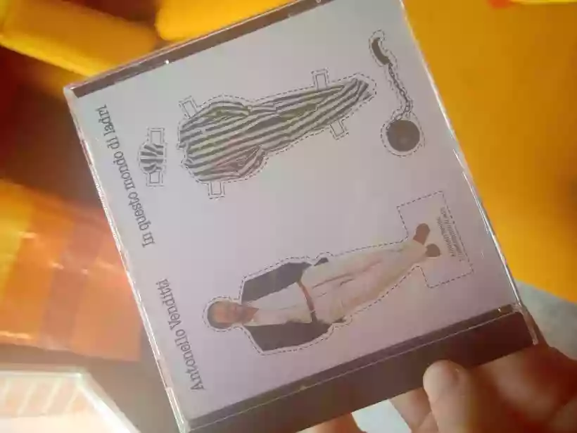 Ingrandisci questa immagine