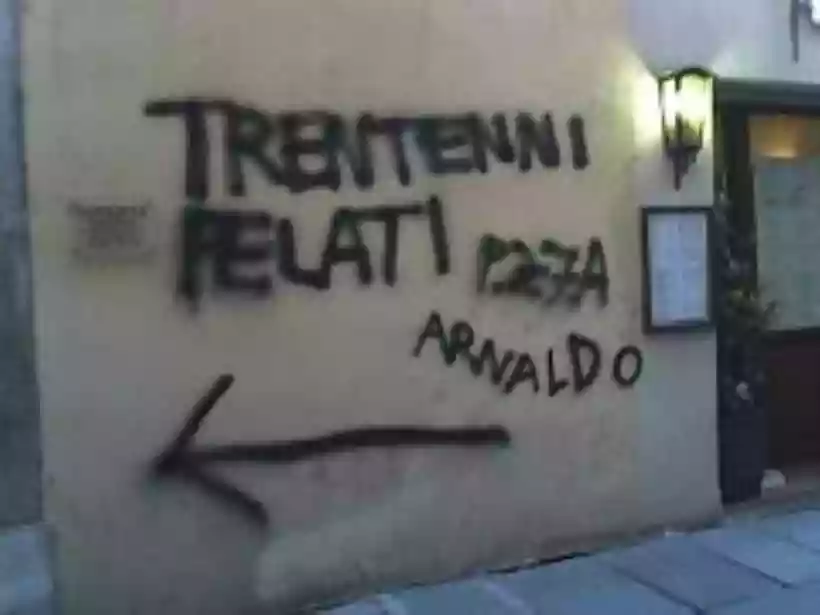 Ingrandisci questa immagine