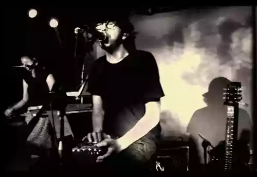 Cover di Live allo "Spazio 211" di Torino (con Christian Fennesz) - 21/05/07