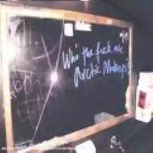 Cover di Who The Fuck Are The Arctic Monkeys