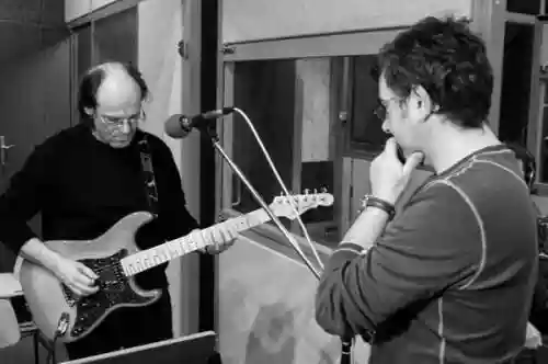 Cover di Nemam Ja Pare Za Curica Moja