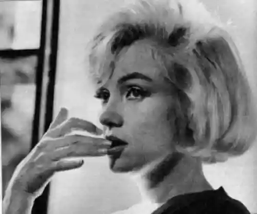 Cover di Marilyn Monroe