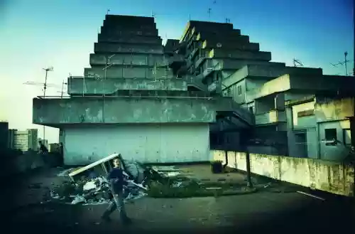 Cover di Tra le vele di Scampia