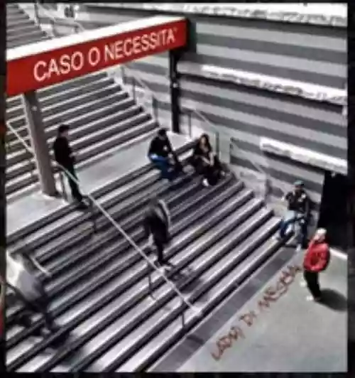 Cover di Caso o Necessità