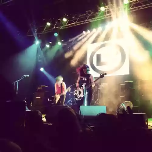 Cover di  L7 @Live Music Club