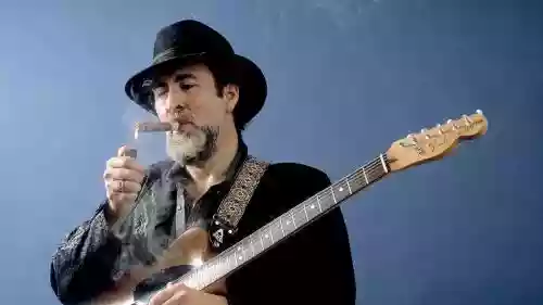 Cover di  Down By The River 