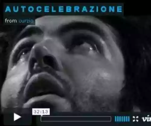 Cover di A U T O C E L E B R A Z I O N E