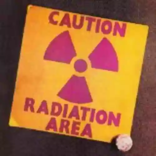 Cover di Caution Radiation Area