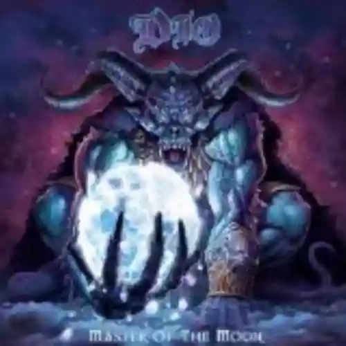 Cover di Master of the Moon