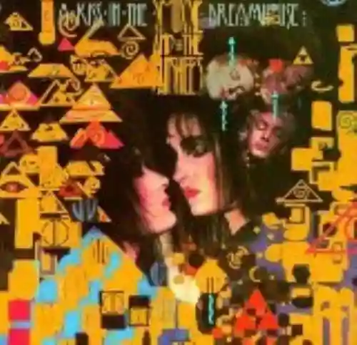 Cover di A Kiss in the Dreamhouse