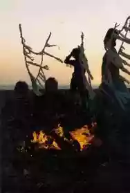 Immagine di Red Temple Spirits