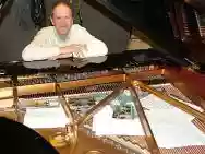 Immagine di Django Bates