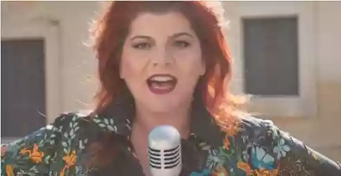 Lucia Minutello: Le Giravolte