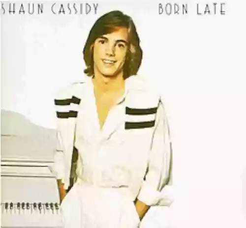 Cover di Born Late