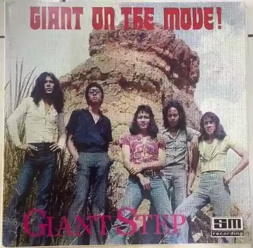 Cover Giant Step - Giant on the Move!