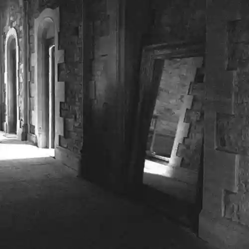 Cover Emptyset - Medium