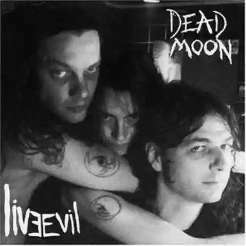 Cover Dead Moon - Live Evil
