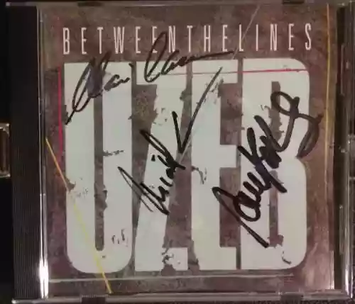 Cover UZEB - Between the Lines