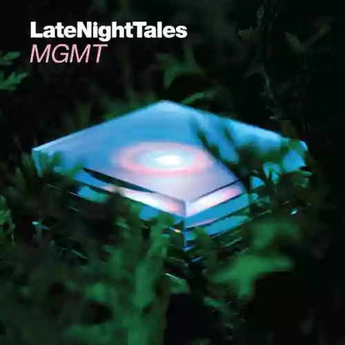 Cover di LateNightTales: MGMT