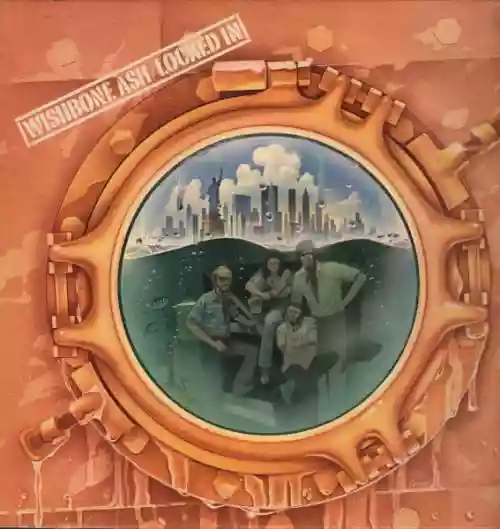 Cover di Locked In