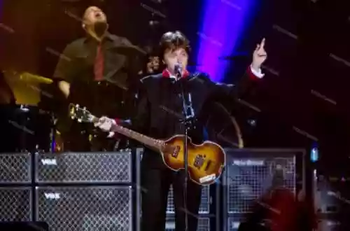 Cover di Live @ Mediolanum Forum (MI) 27.11.11